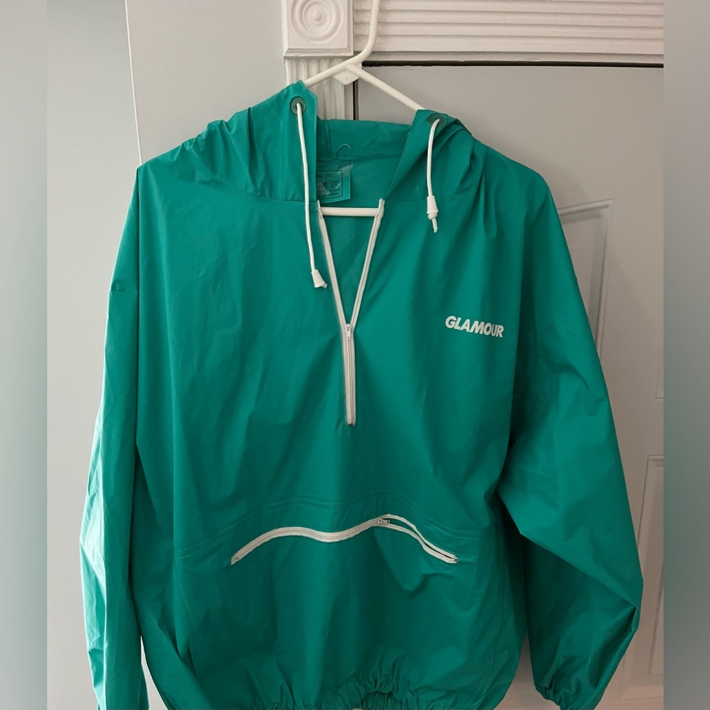 Vintage Glamour Magazine PVC Pullover